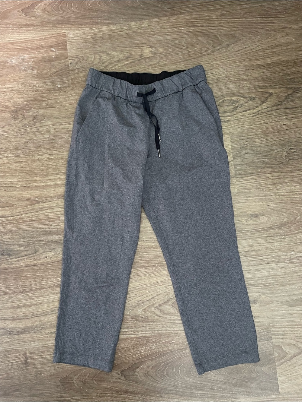 lululemon On The Fly Cropped tapered Pants